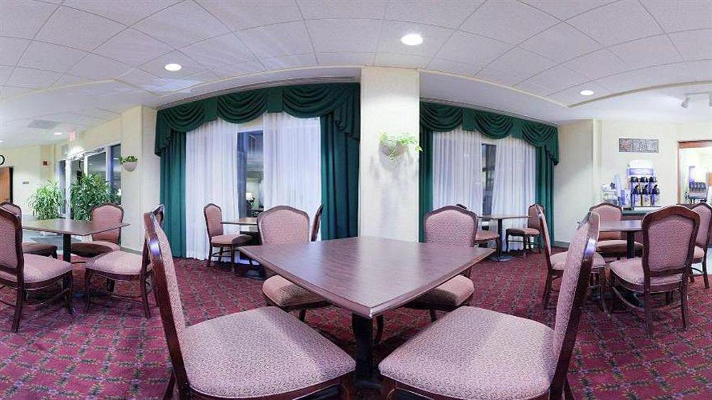 Holiday Inn Express Greenville By Ihg Exterior foto